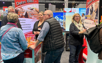 BAUEN WOHNEN GARTEN & Genuss Impressionen Messestand und Pflanzen